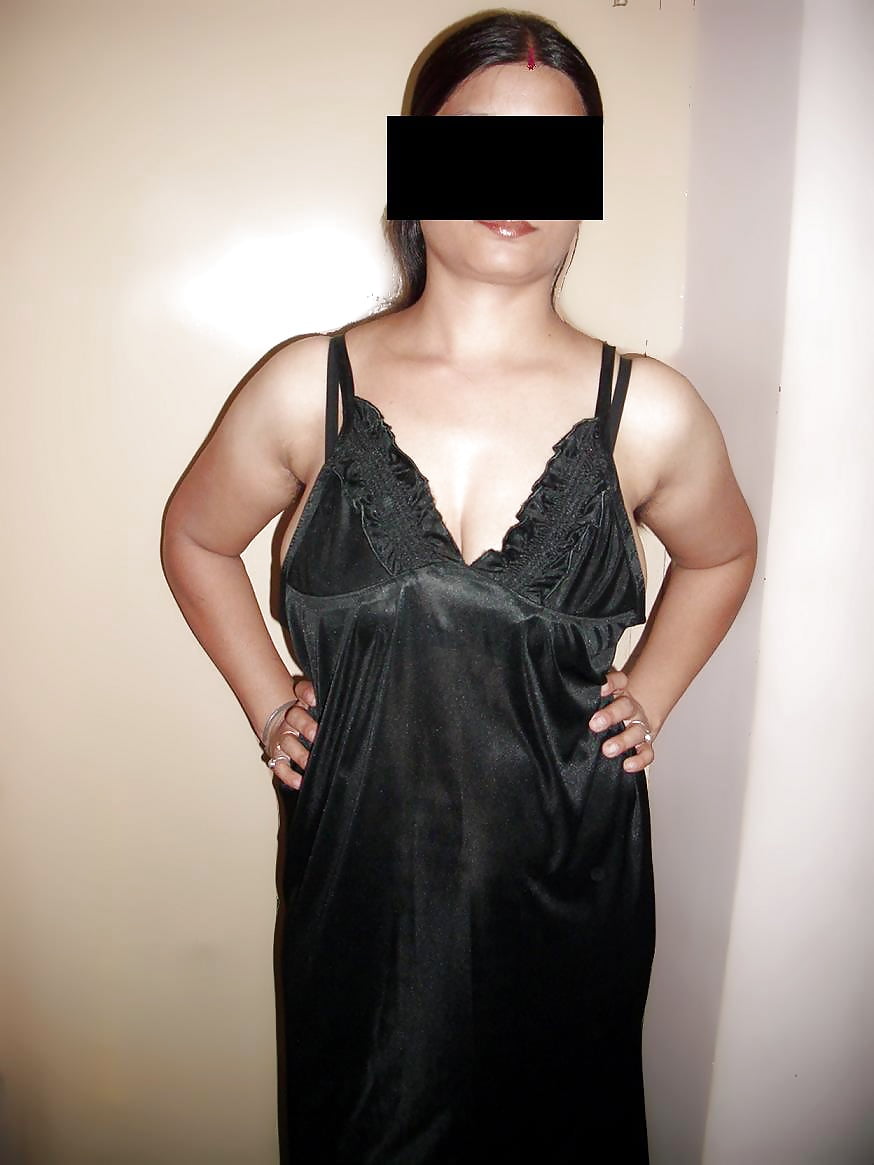 Porn Pics indin slut seema