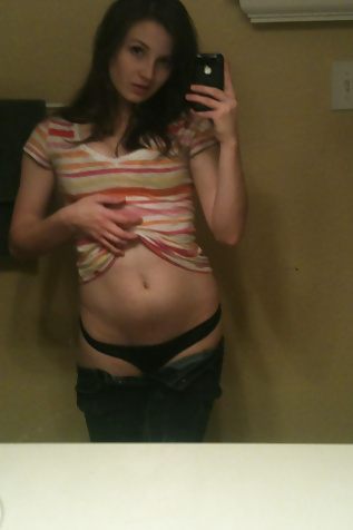 Porn Pics She wants to be a famous slut