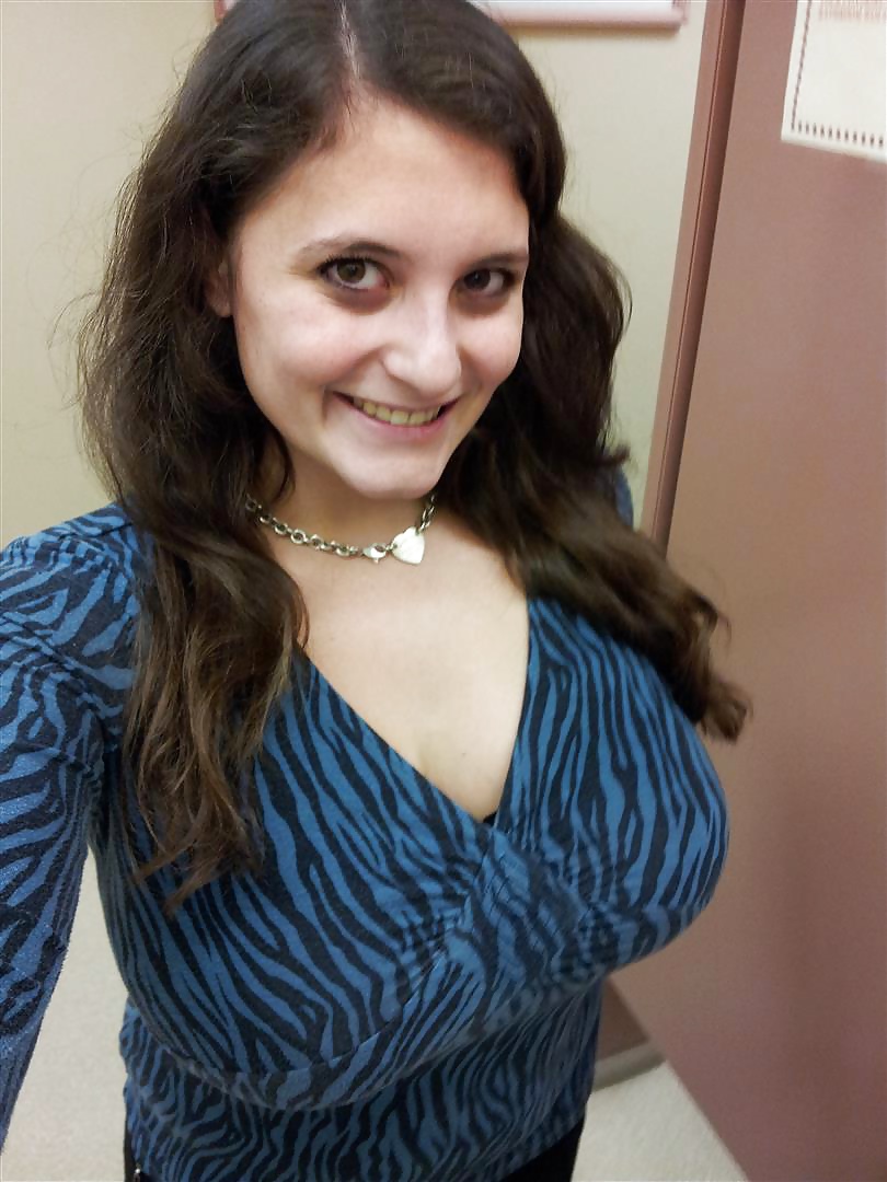 Porn Pics BBW with huge tits and beautiful smile