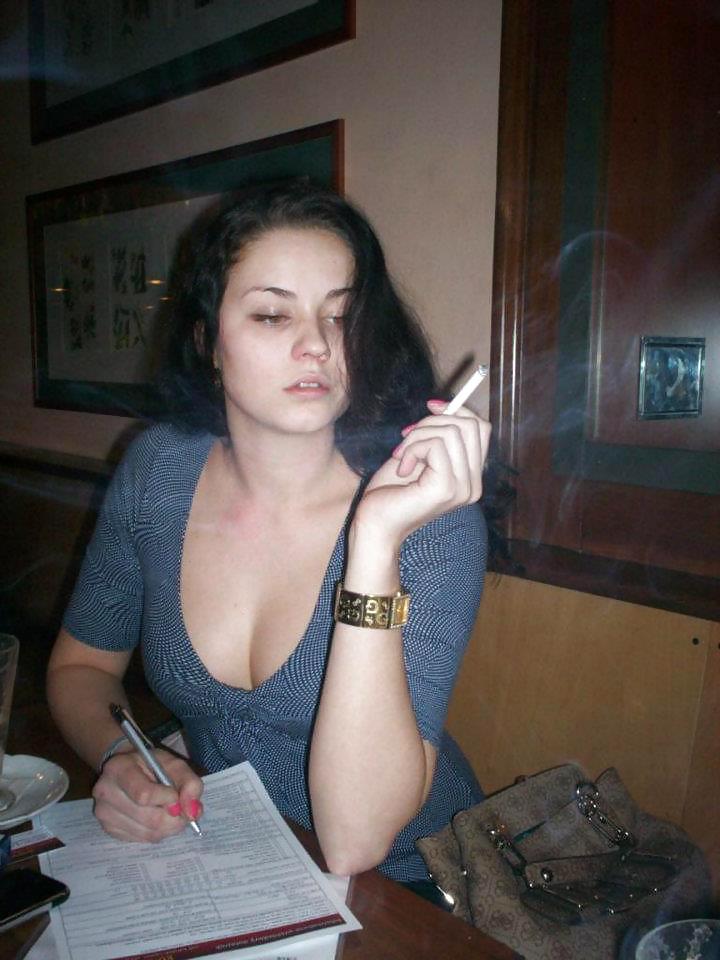 Porn Pics smoking ladies
