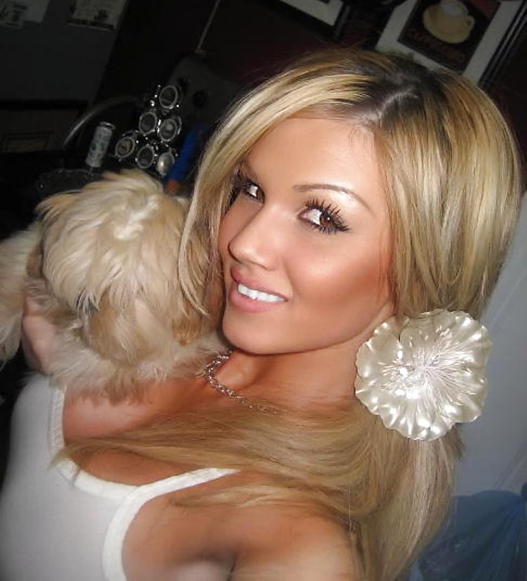 Porn Pics girlfriends