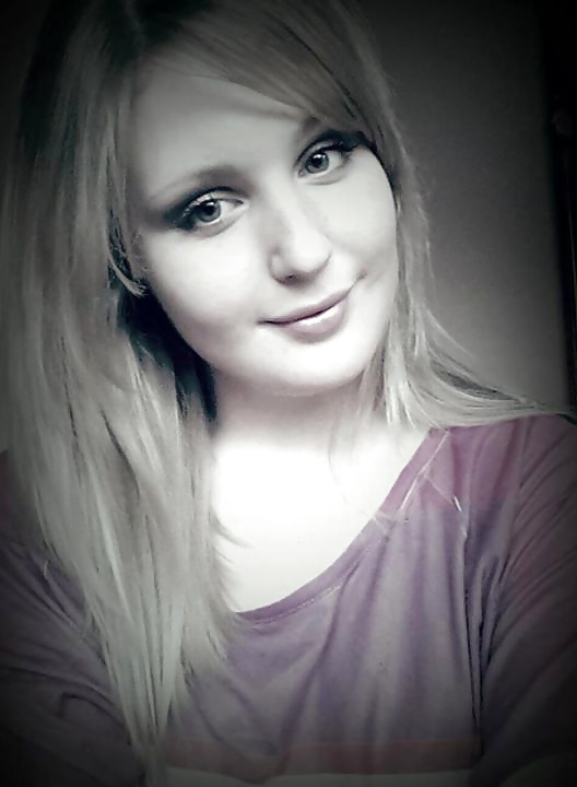 Porn Pics Meine naive Nachbarin Sarah!! Williges Fickfleisch!!