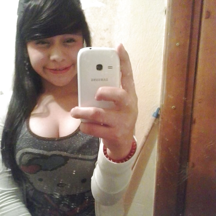 Porn Pics ARGENTEENY BUSTY SLUTS