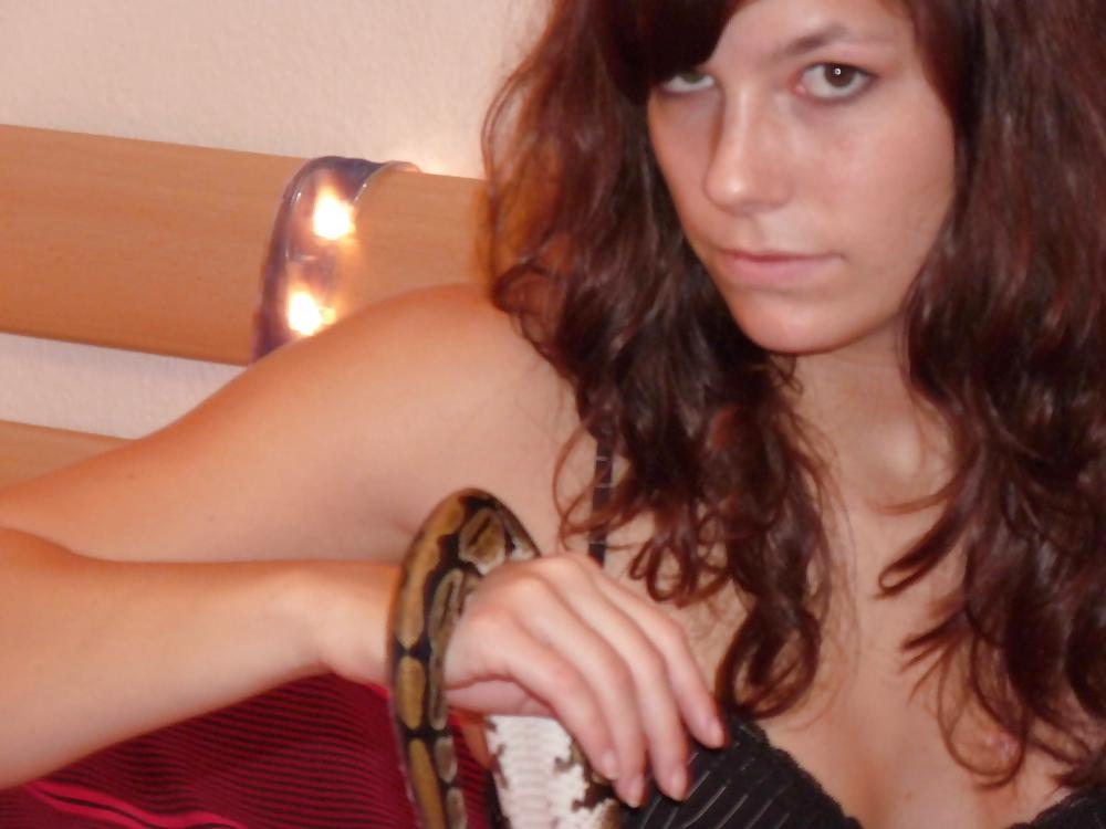 Porn Pics SNAKE BEAUTY