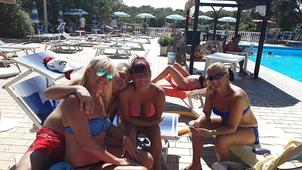 Porn Pics Nice Bikini Milfs&Teens