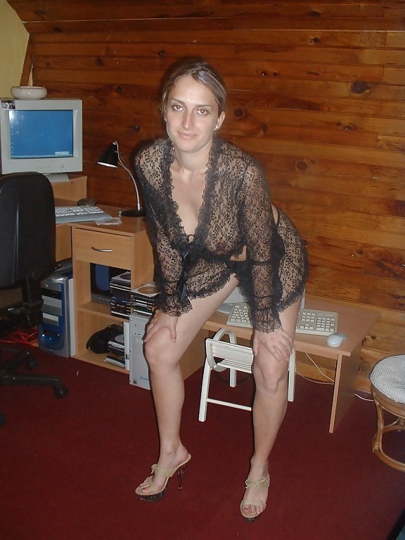 Porn Pics ALL AMATEUR - Here is MONIQUE