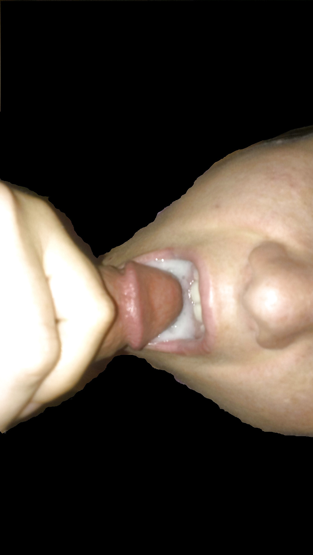 Porn Pics cum in her mouth