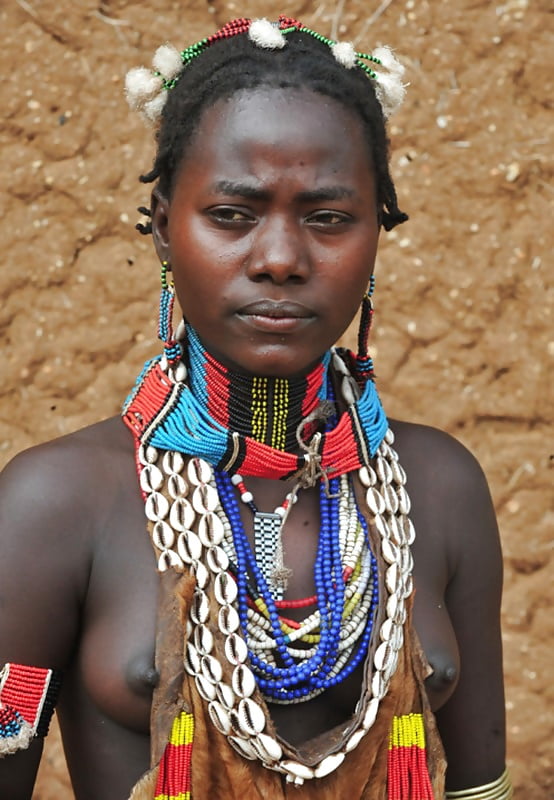 Sexy native african women