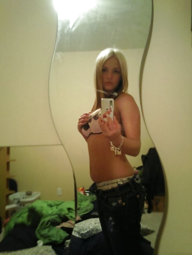 Porn Pics Hungarian teens 2