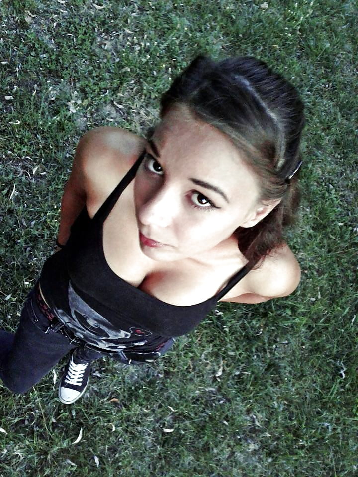 Porn Pics Various amateur sluts