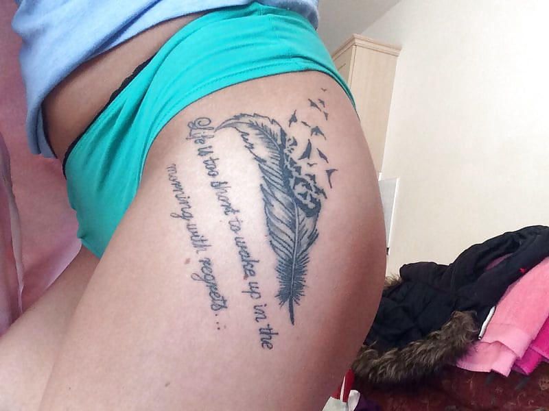 Porn Pics More Romanian Escort slut