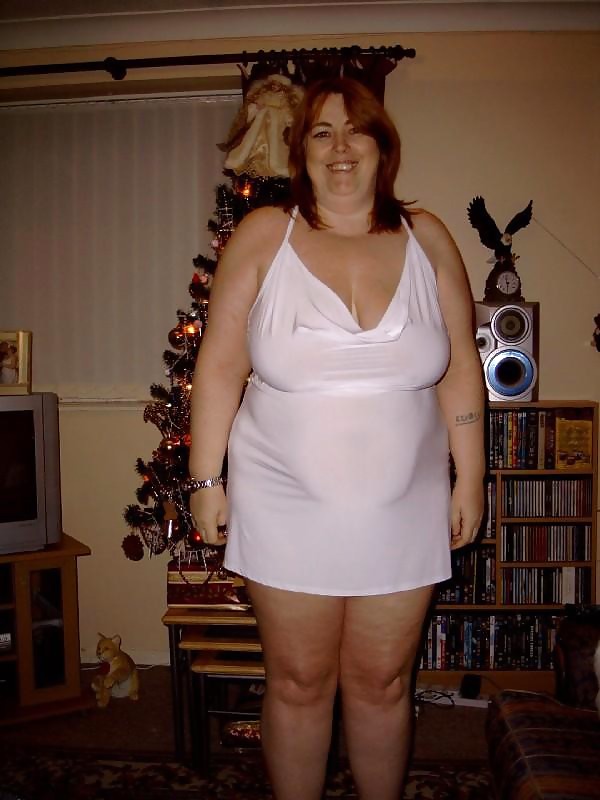 Porn Pics Braless 108.