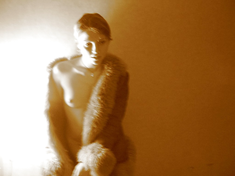 Porn Pics Young And Naughty Bitches 23