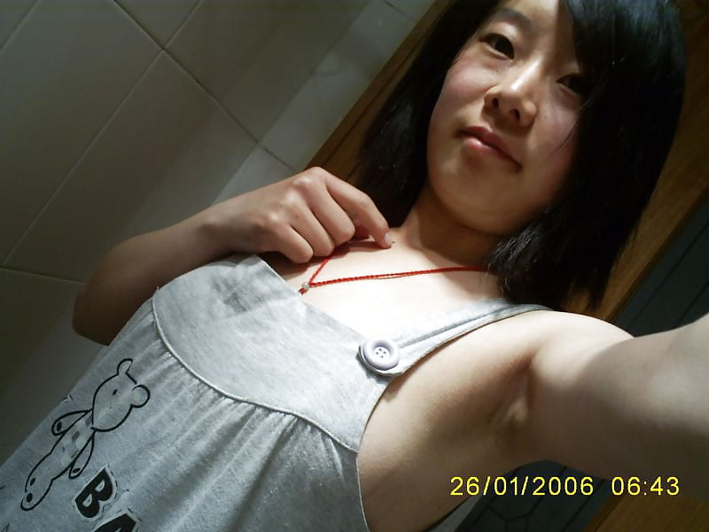Porn Pics Chinese housewife nude