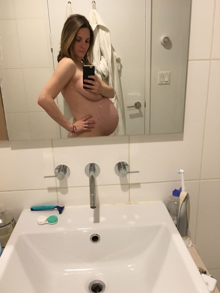 Pregnant Girl 7 - 75 Photos 