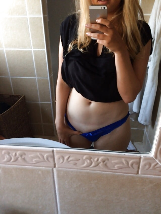 Porn Pics Hot Teen With Perfect Tits and Ass