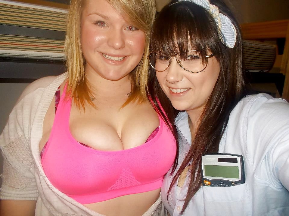 Porn Pics Busty Blonde Slut