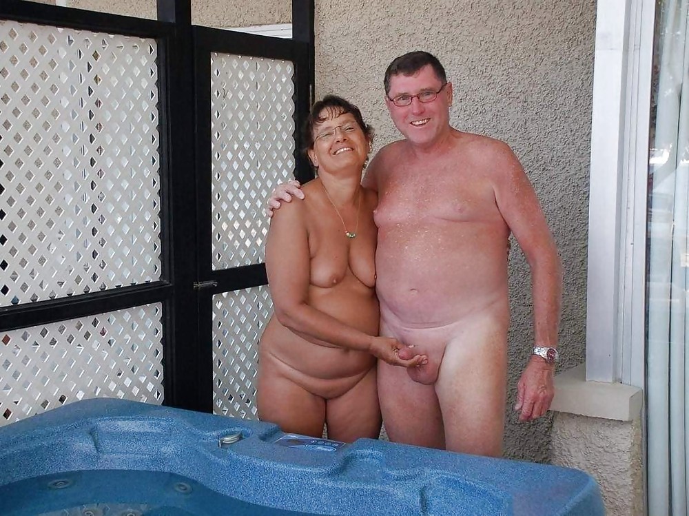Porn Pics Naked couples 1.