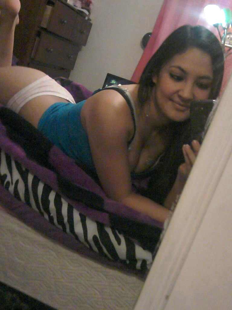 Porn Pics SELFSHOT TEEN