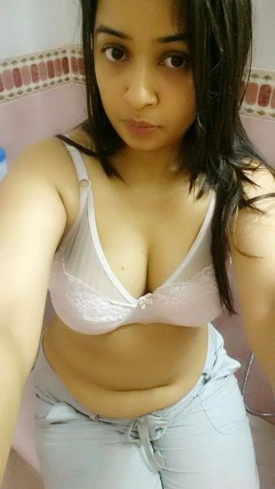 Pakistani Cute Teen - Strips & Groped - leaked photo #324283476