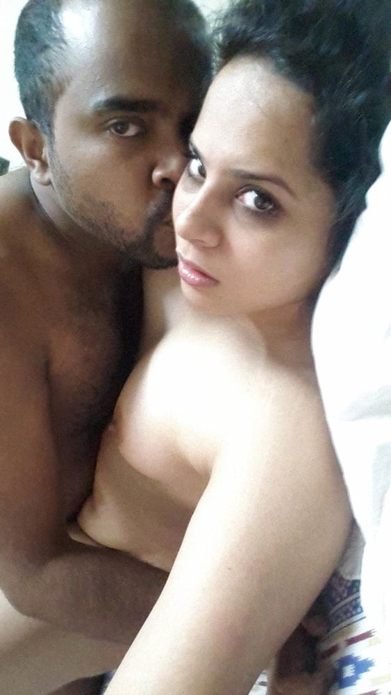 Porn Pics Indian muslim girl fucking hindu guy