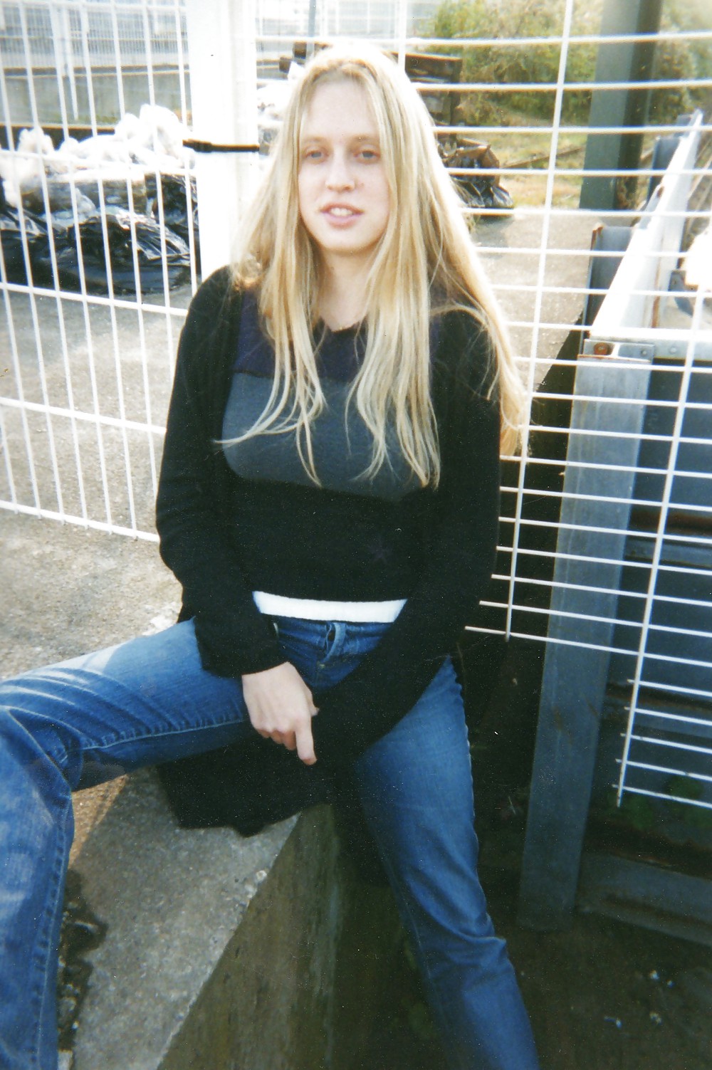 Porn Pics Use this slut!