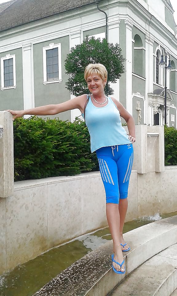 Porn Pics Sexy MATURES and MILFs 44