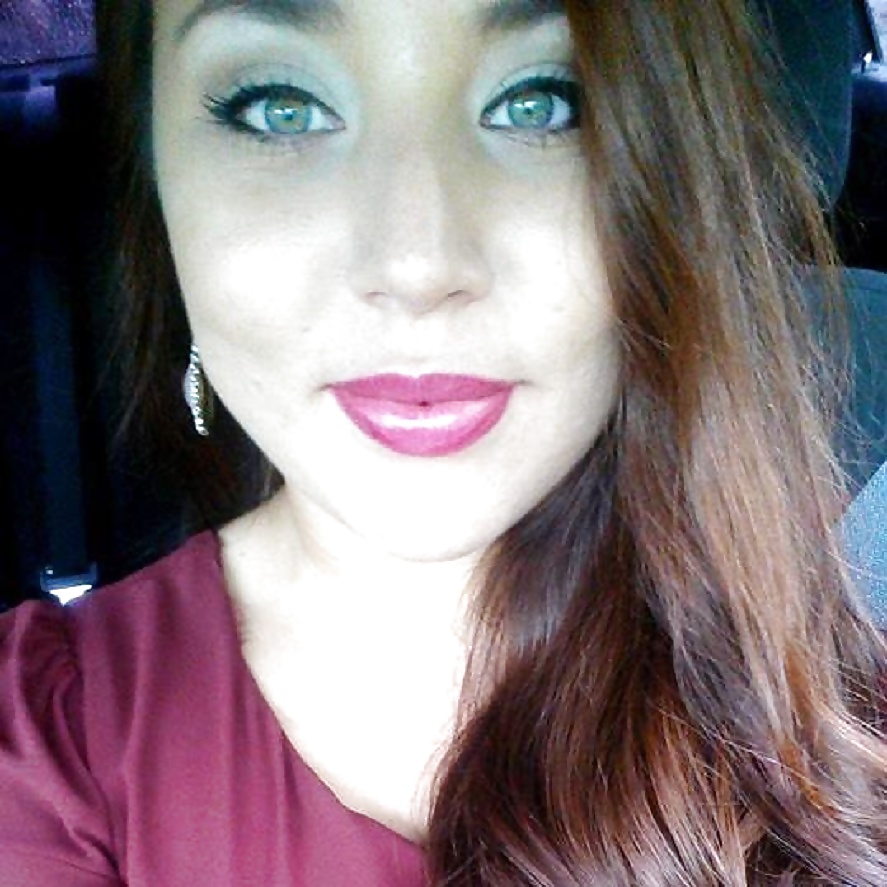 Porn Pics Stupid slut Alejandra