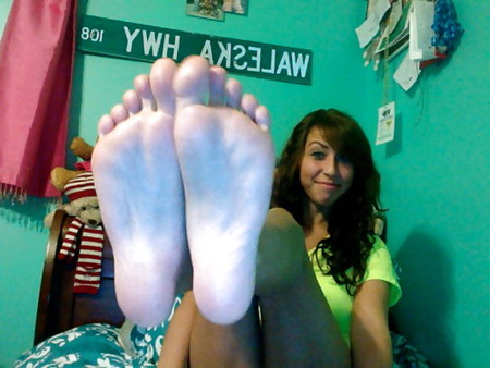Sexy Teen's Feet 2