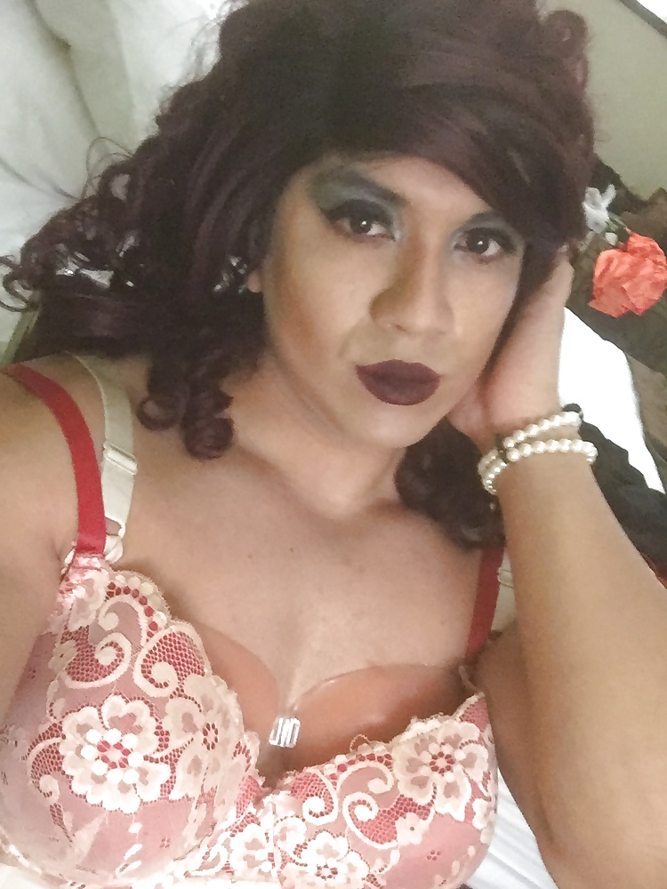 Porn Pics Lexianna returns as a total bimbo slut