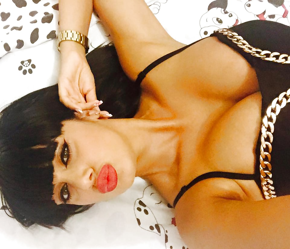 Porn Pics Issa Romanian Italian Model