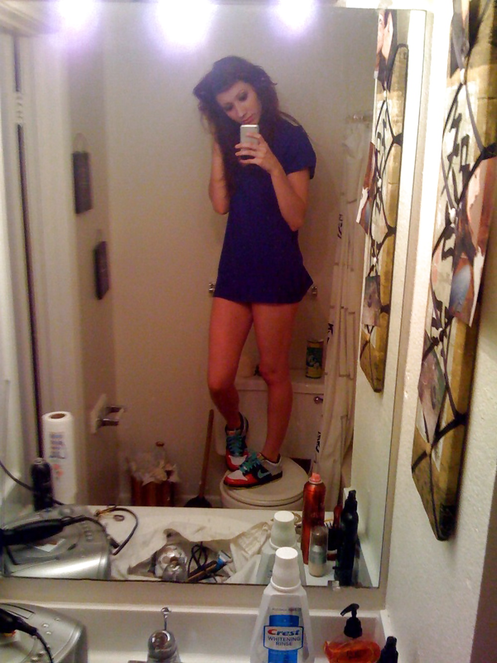 Porn Pics Ina 18y zeigt sich selber