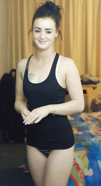 Porn Pics K8tie's Seductive Ass