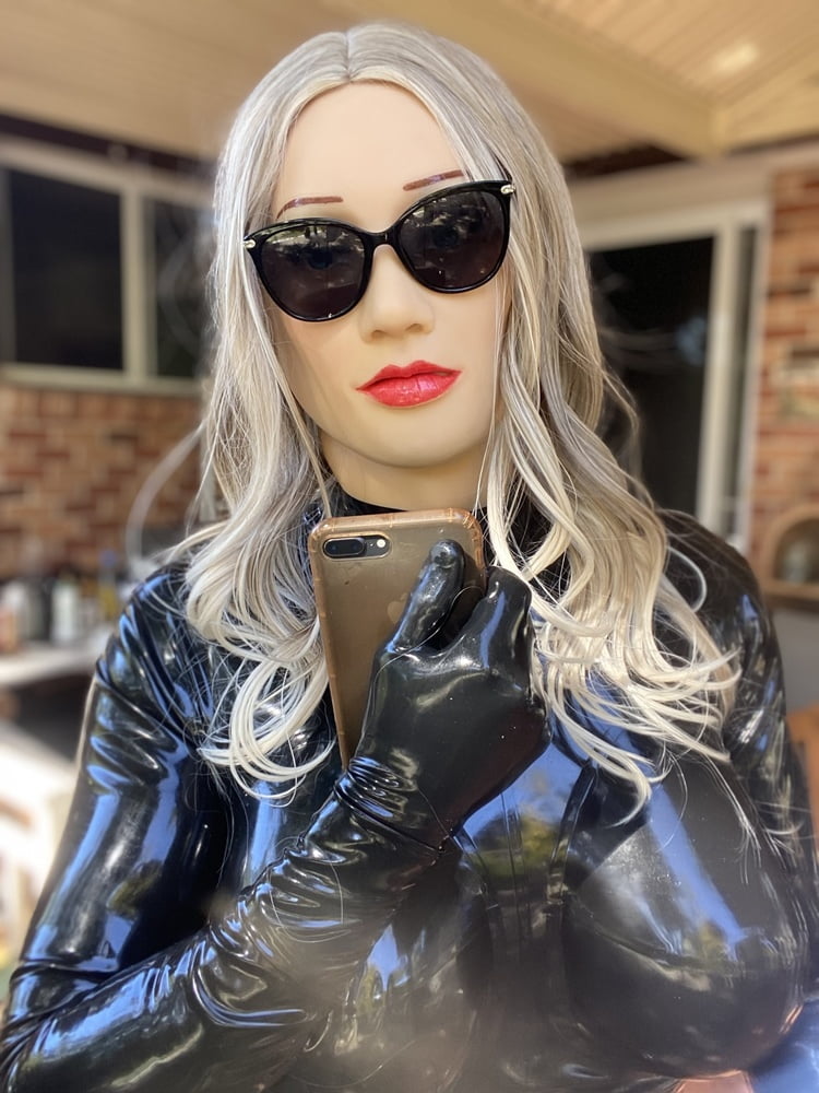 See And Save As Latex Doll In Sunglasses Porn Pict Xhamsgesekinfo 6749