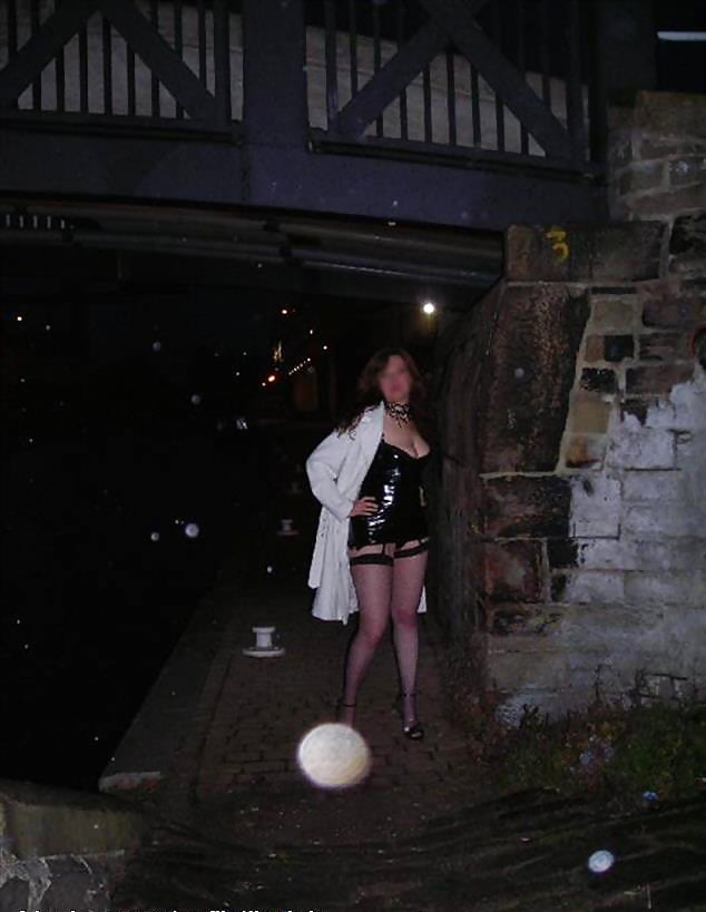 Porn Pics UK AMATEUR FUN 42