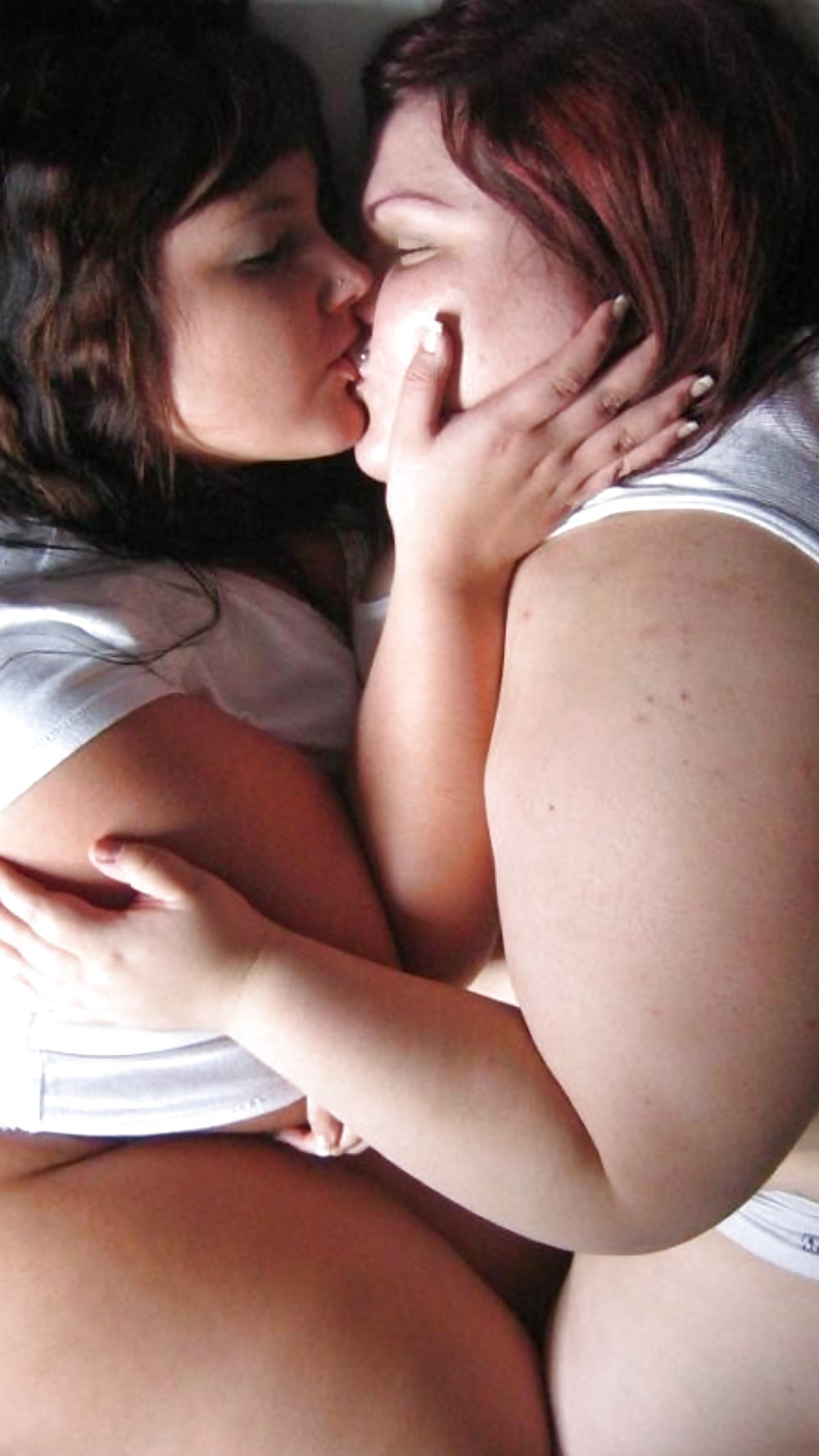 Fat plumper lesbian women kiss