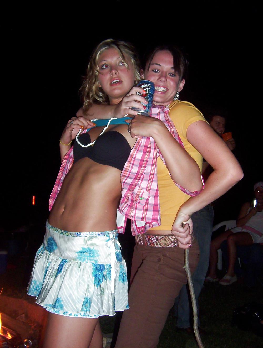 Porn Pics Bra Babes 85