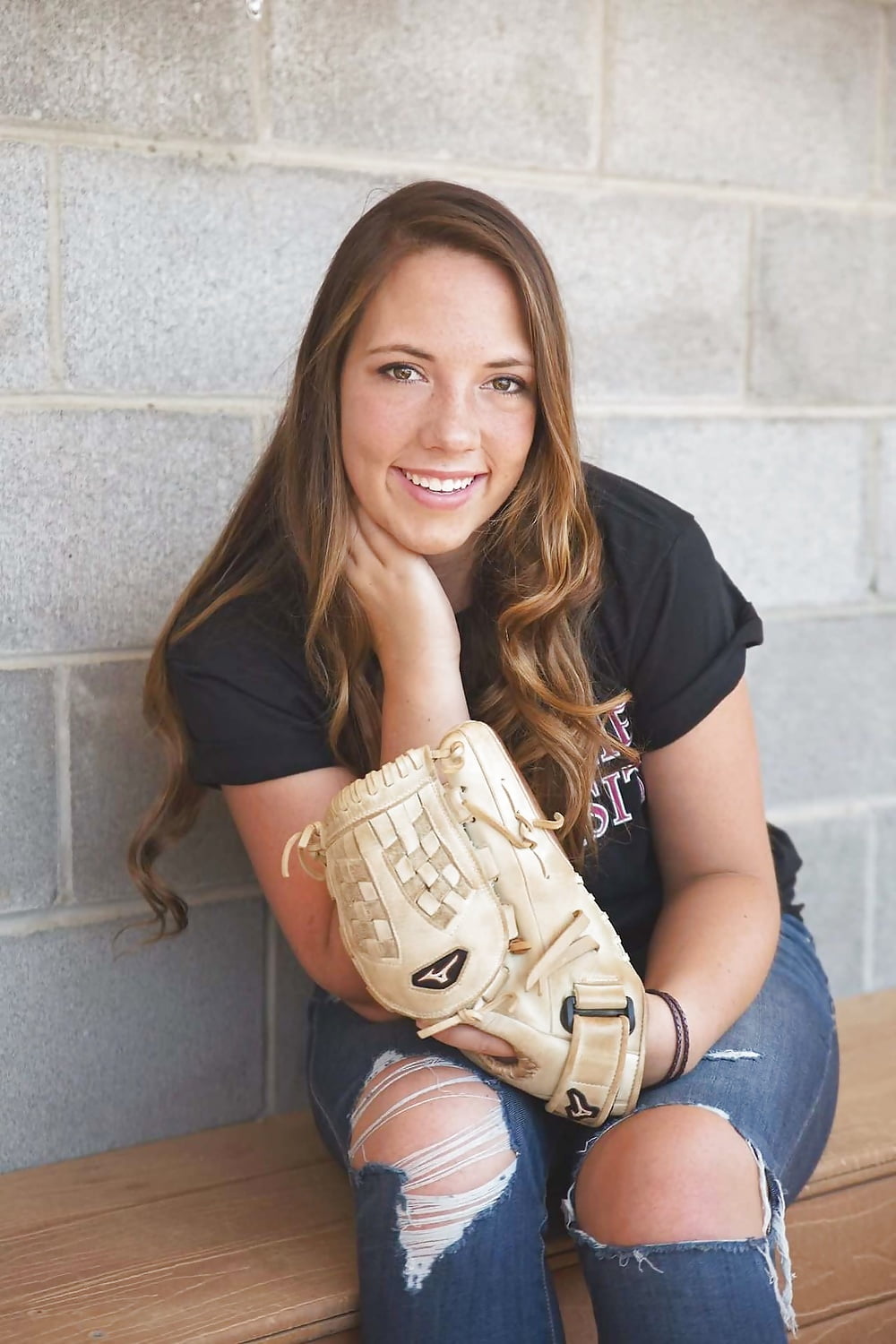 Porn Pics college softball slut Paige exposed