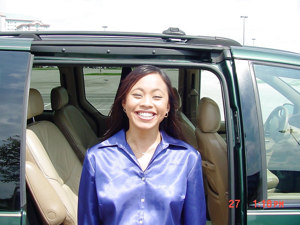 Porn Pics busty asian