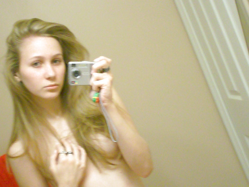 Porn Pics teen selfshot -15