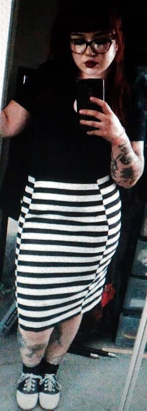 Porn Pics Stupid slut Hannah