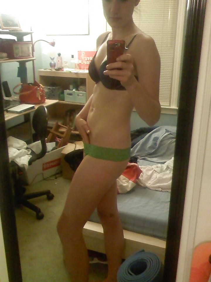 Porn Pics SelfShooting 11