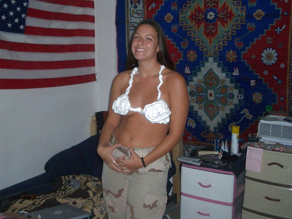 Porn Pics Army Slut - SPC Laura Johnson