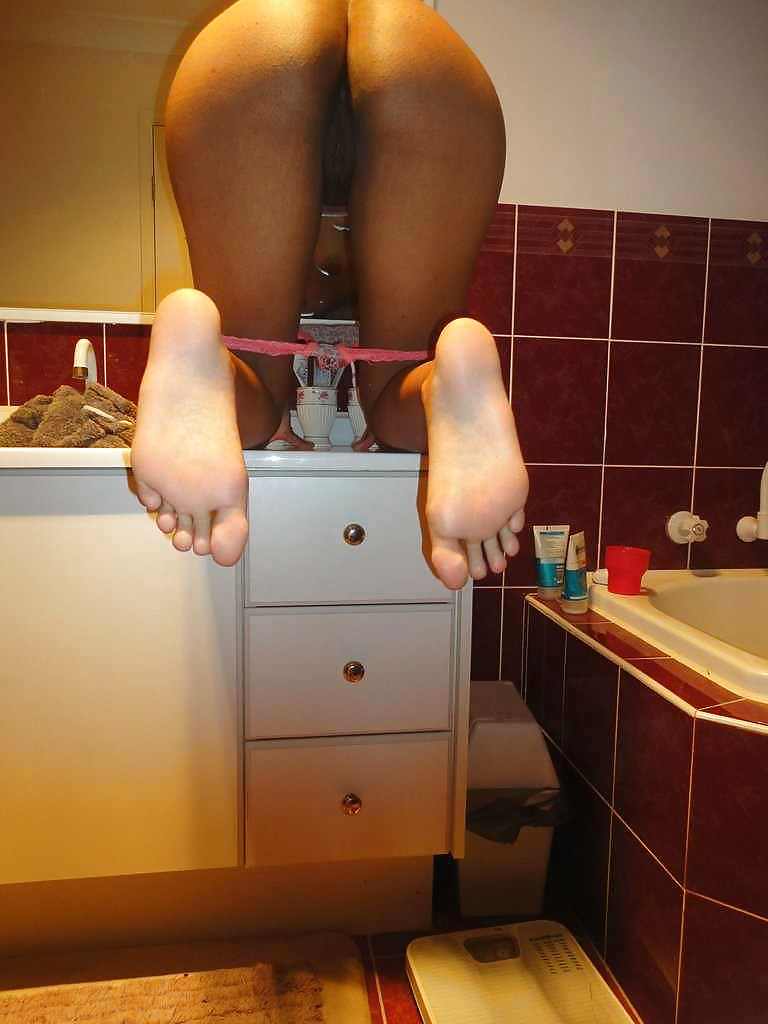 Porn Pics INDIAN WHORE AT HOME