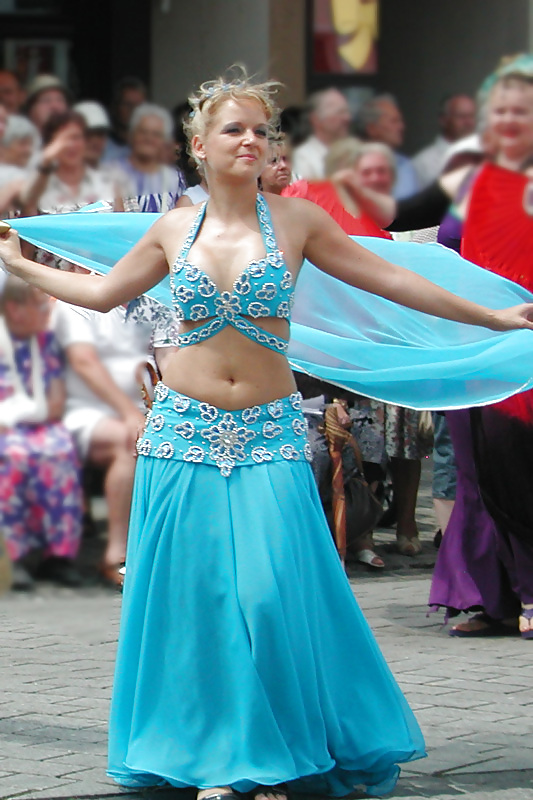 Porn Pics two german belly dancer woman on street parade - 2010