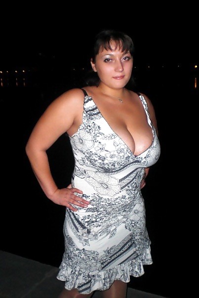 Русская женщина без комплексов с большой шикарной грудью (55 фото)