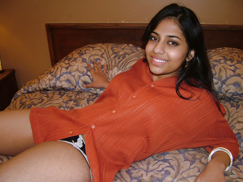 Porn Pics Sexy Amateur Indian Nurse