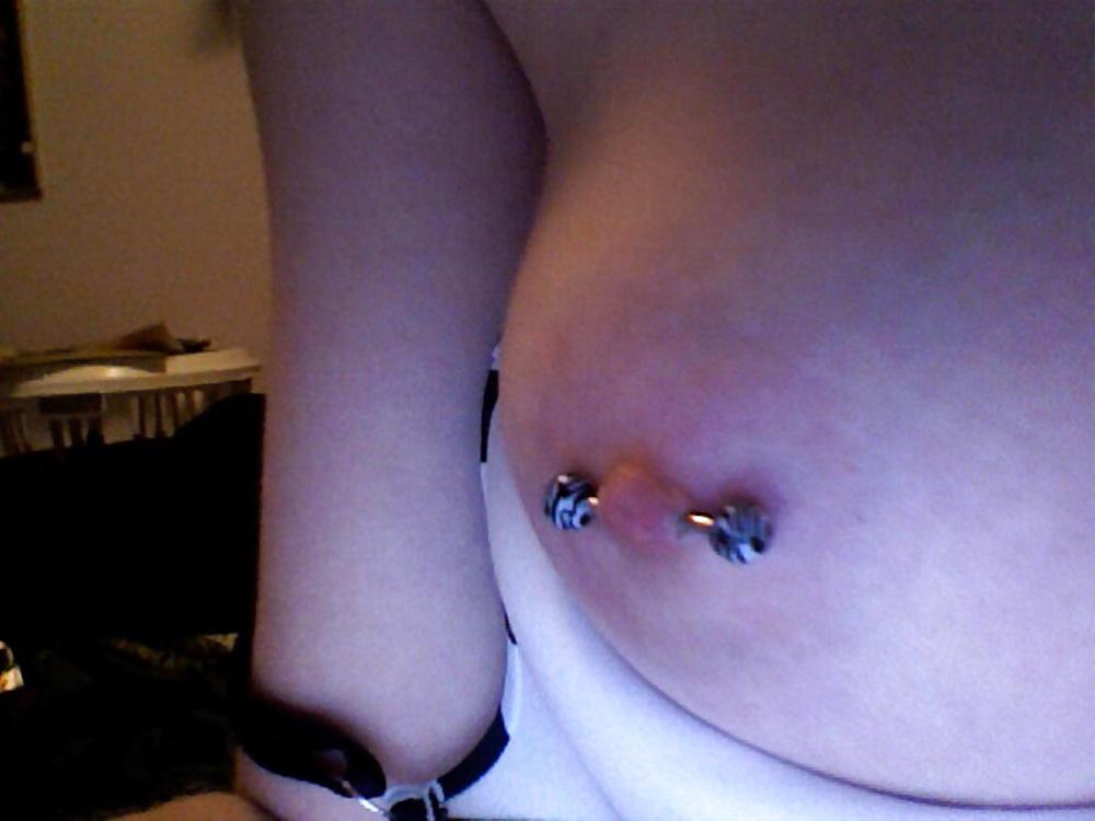 Porn Pics Stolen Pics - Busted Emo Slut Part 2