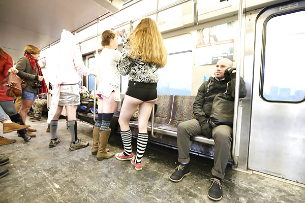 Porn Pics World Wide Strip Down For No Pants Subway Ride Day 2015