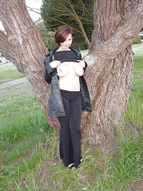 Porn Pics CLASSY,SASSY,TRASHY.